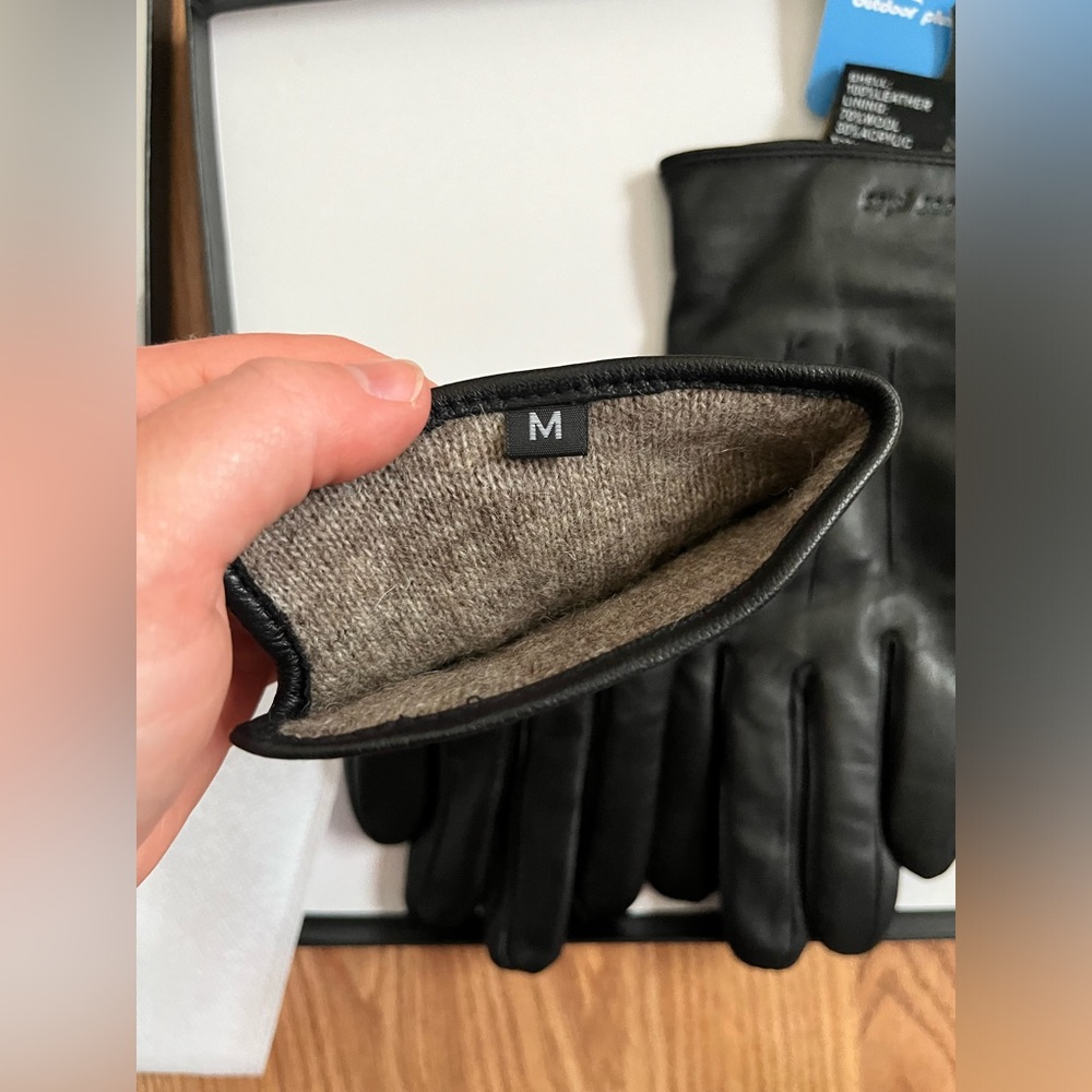 Men’s outdoor plus leather gloves. NWT - Picture 3 of 5
